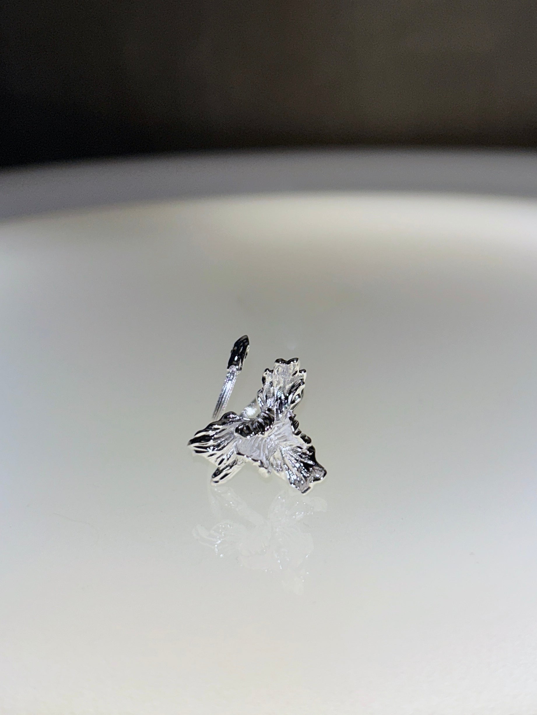 Iris Sharp Sophistication Statement Ring