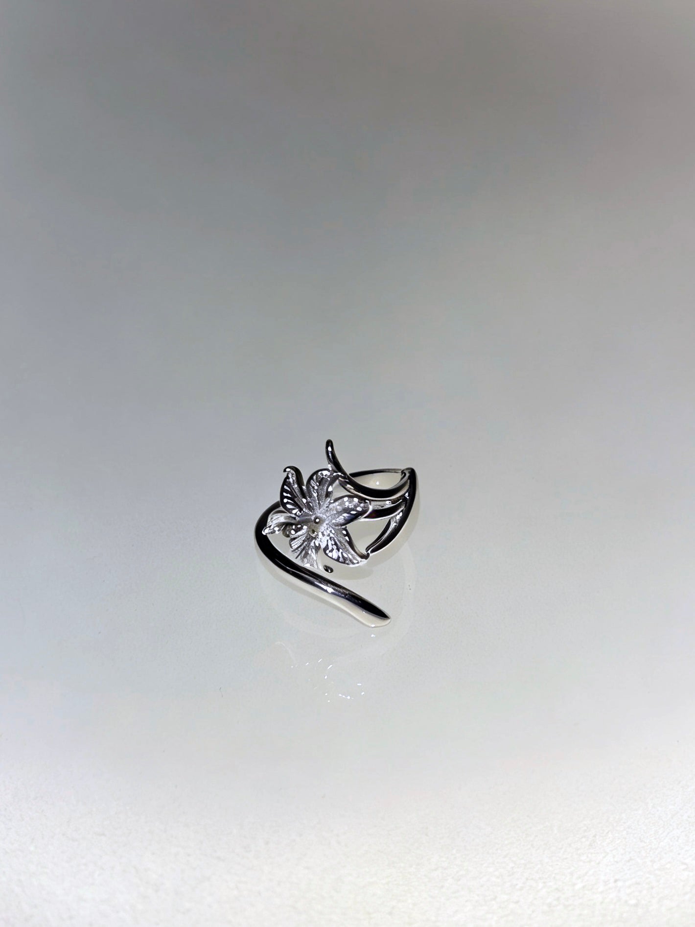 Lily Calm Dominance Adjustable Ring