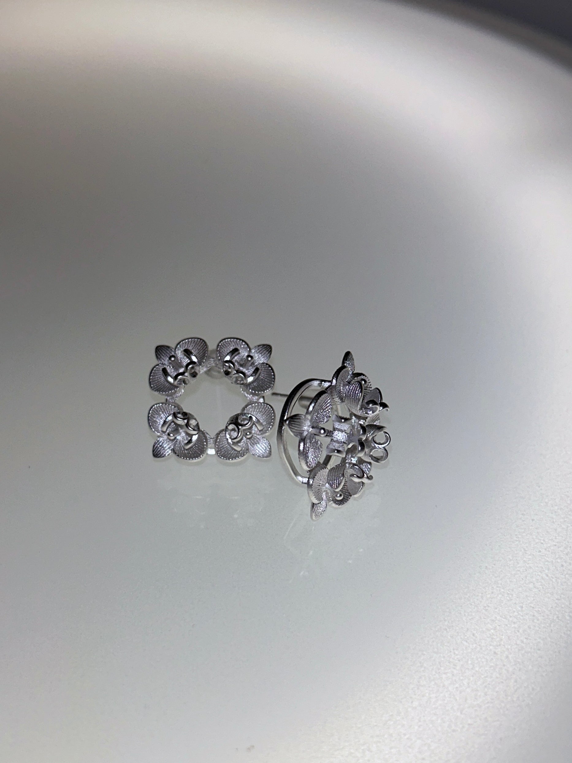 Orchid Absolute Presence Earrings
